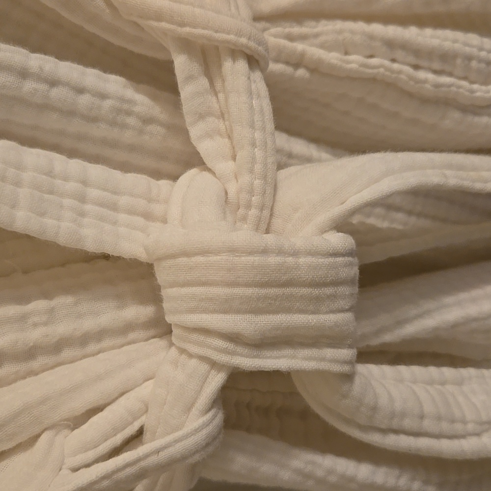 Parachute Cloud Robe - Picture 3 of 6